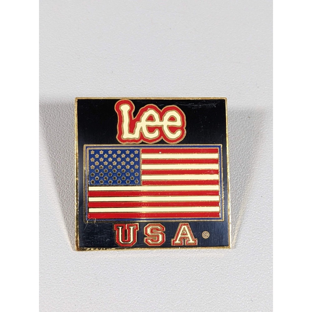 Vintage Lee USA Flag Pin Stars & Stripes Red White Blue Square Brooch